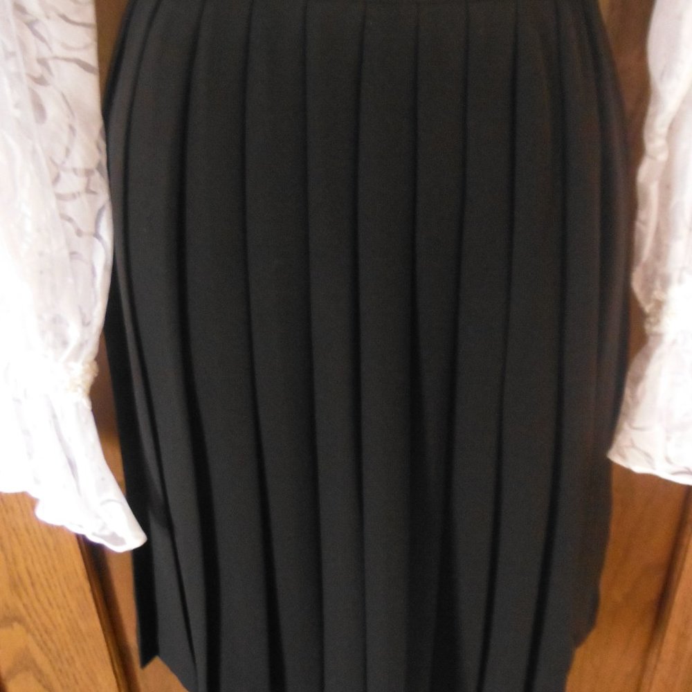 Black Emanuel Ungaro Pleated Skirt